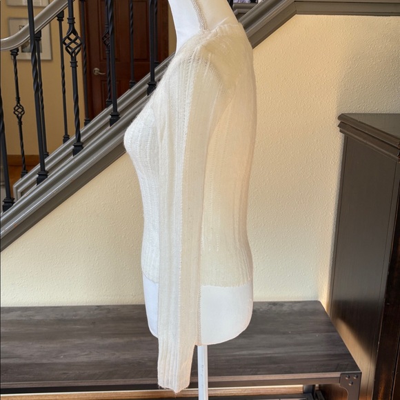 American Eagle Outfitters Women's White Knit Sweater Size Small - Picture 2 of 9